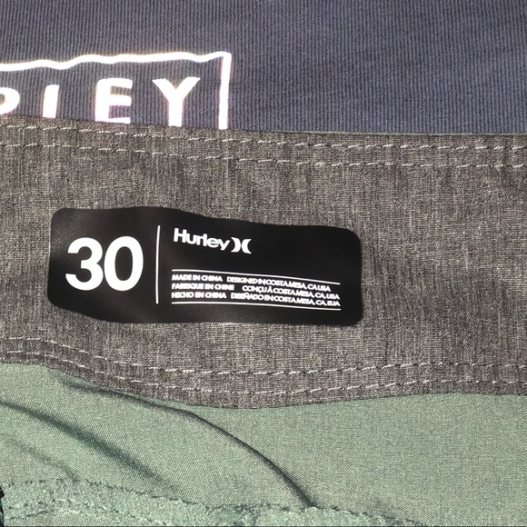 🐠🐠🐠Hurley 🐠🐠🐠Board Shorts and Tshirt🐠🐠🐠size 30 and AM🐠🐠🐠 - Picture 5 of 9
